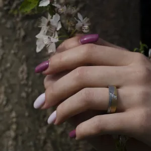 Matné snubní prsteny s diamanty z kombinovaného zlata DIDO Thumbnail