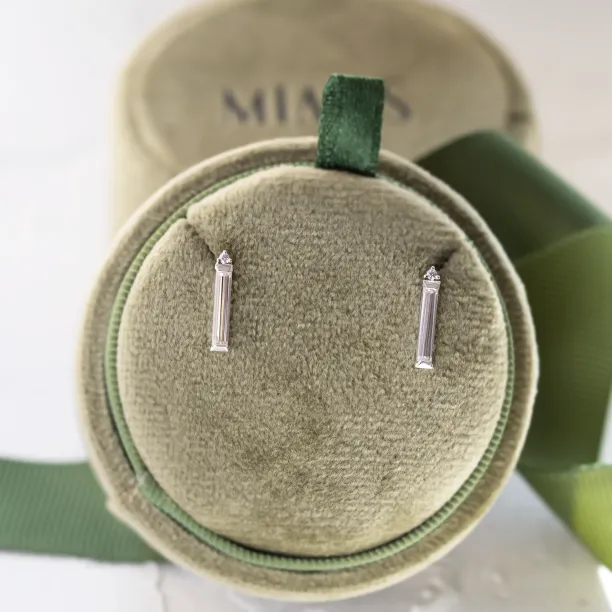 Zlaté náušnice s moissanity a diamanty FELICIS Image