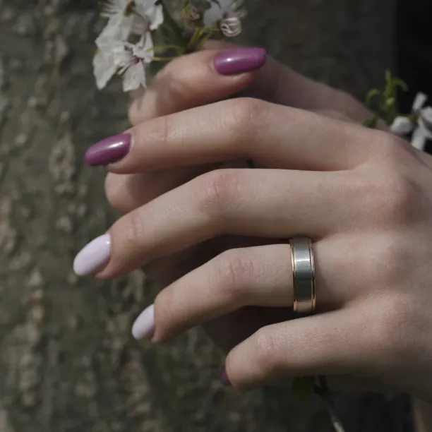 Snubní prsteny z kombinovaného zlata s diamanty LILLE Image