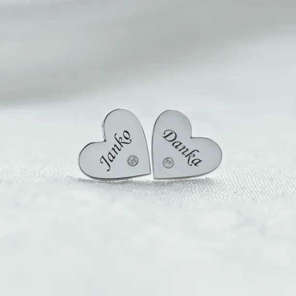 Zlaté minimalistické náušnice s gravírem a diamanty SVETTE Image