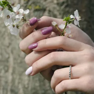 Zlatý snubní prsten RINDAL ve tvaru srdce Thumbnail