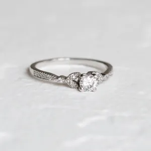 KREKE gold diamond engagement ring Thumbnail