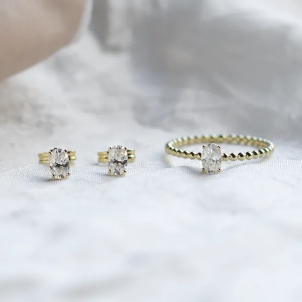 Minimalistický kuličkový prsten s diamantem CARLA Image