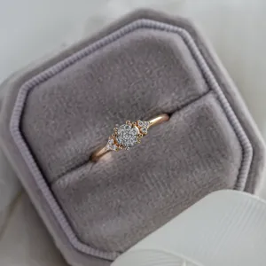 Zlatý zásnubní prsten s pavé diamanty BIRDIE Thumbnail