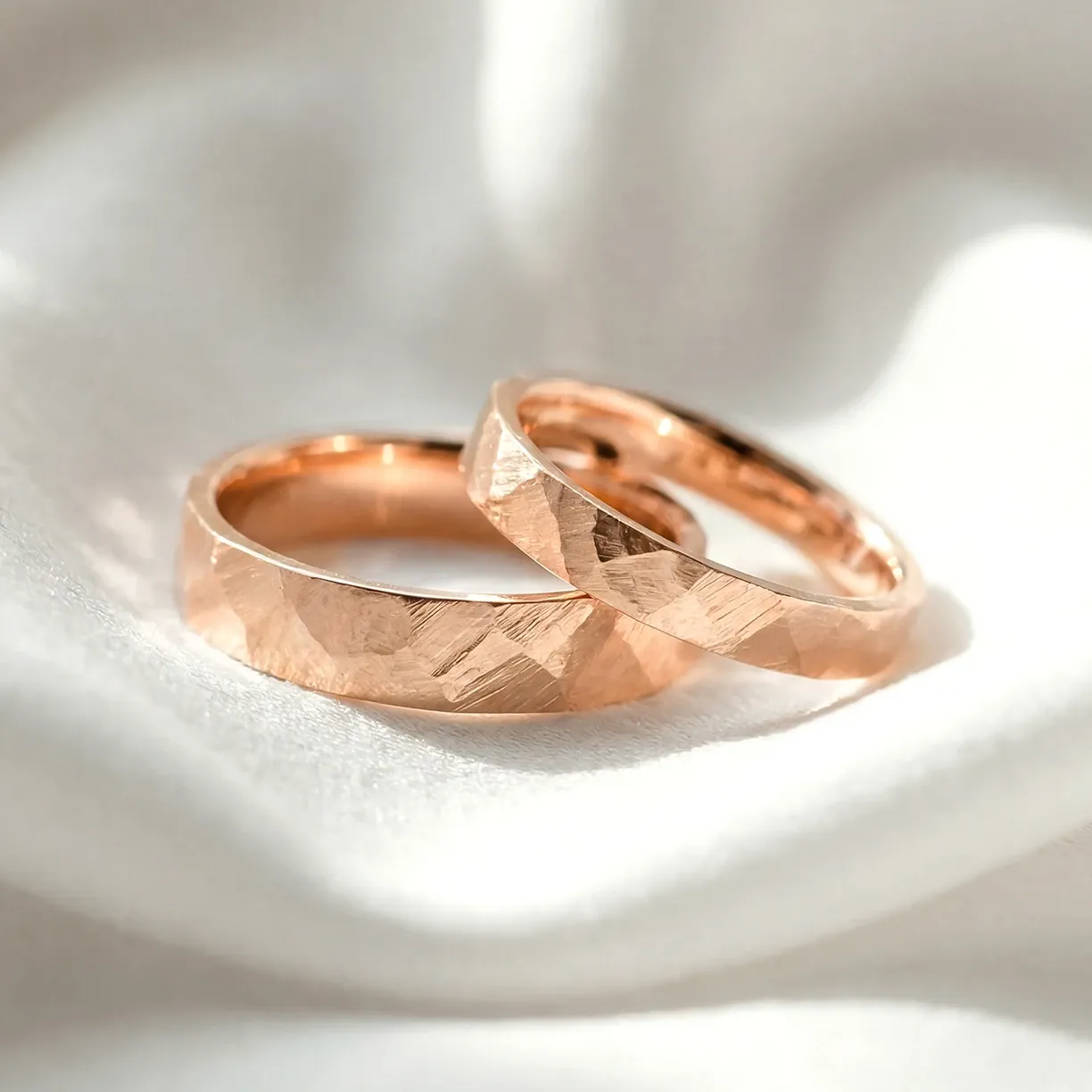 rose gold wedding ring