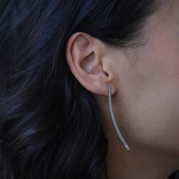 Atypické náušnice ze zlata s diamantem YORDE Image