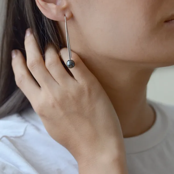 Minimalistické náušnice s hematitem NUGATA Image