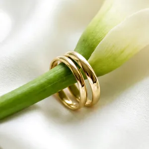Solid wedding rings made of yellow gold VIRGINIE