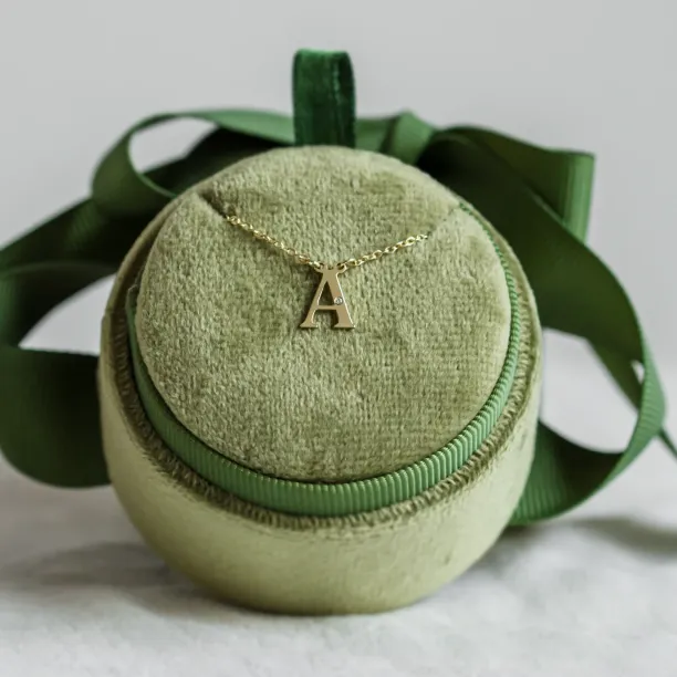 VERTE Name gold diamond pendant Image