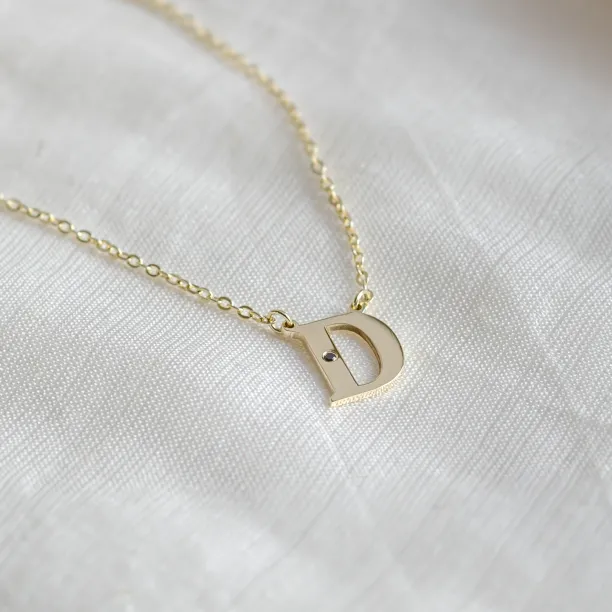 VERTE Name gold diamond pendant Image