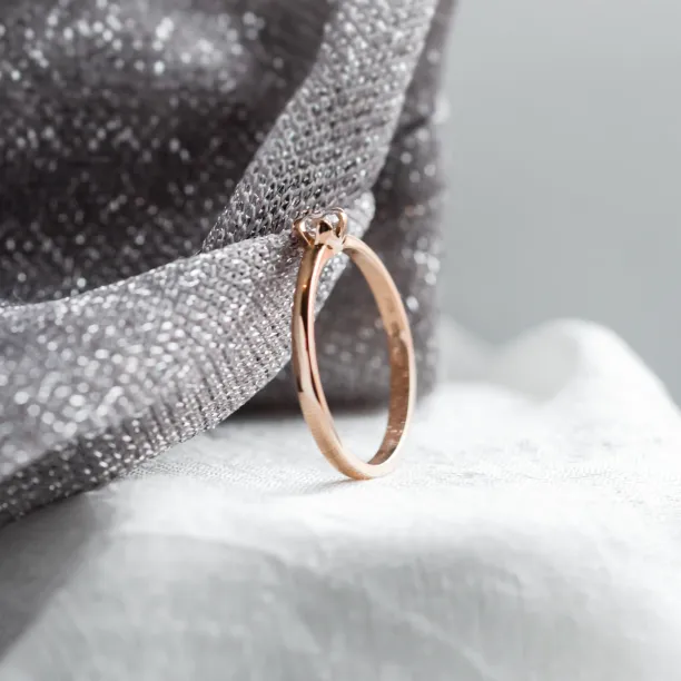 Zásnubní prsten z bílého zlata s diamantem 0.16ct FISKA Image