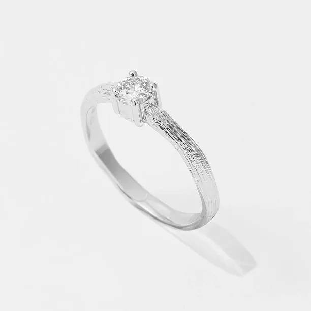 Netradiční zásnubní prsten s lab grown diamantem BRITTANY Image