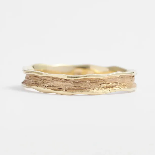 Wedding bands with natural surface NATURA Image