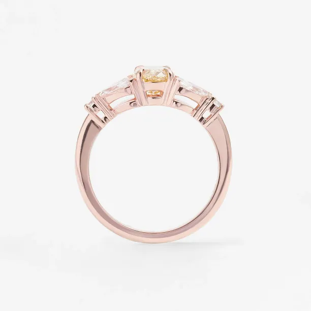 Zásnubní prsten s lab grown diamanty CASSANDRA Image