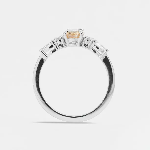 Zásnubní prsten s lab grown diamanty ANGIE Image