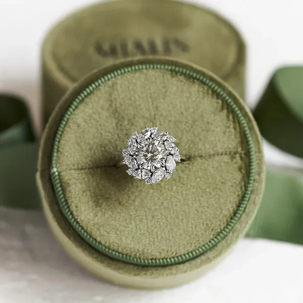 Luxusní zlatý prsten s lab grown diamanty JENNY Image