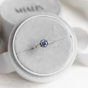 Zlatý prsten s modrozeleným oválným safírem DIANA Thumbnail