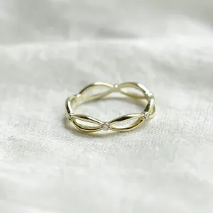 Gold diamond twisted ring ROMANCE Thumbnail