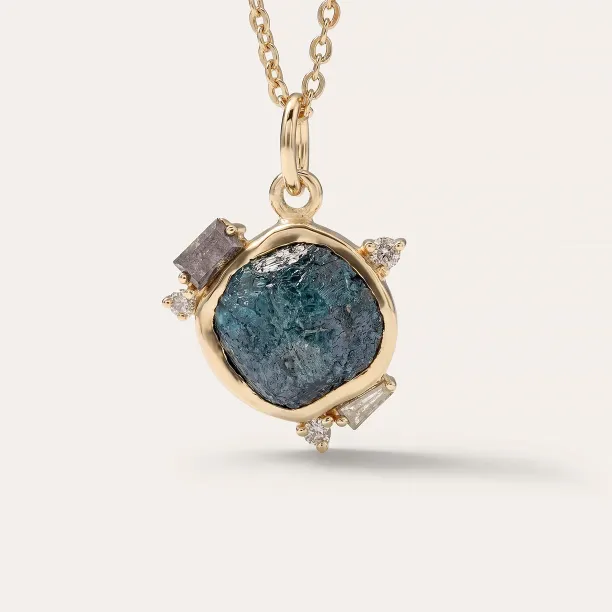 Přívěsek se surovým diamantem LAURA Image