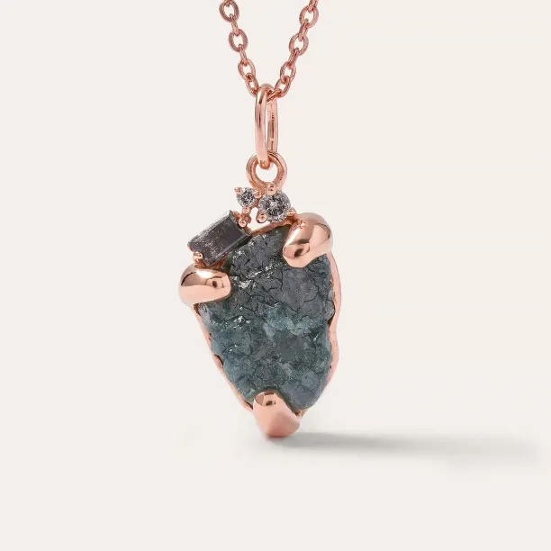Přívěsek se surovým diamantem LAURA Image