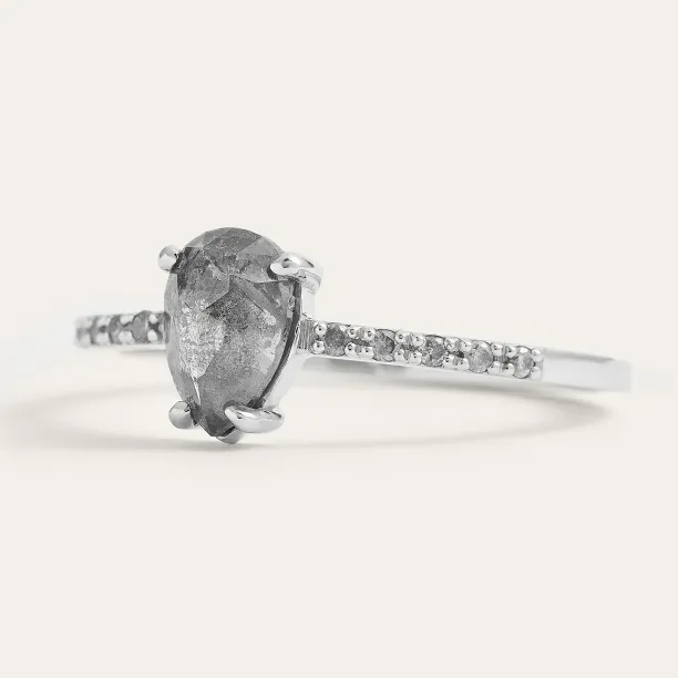 Zlatý zásnubní prsten se salt'n'pepper diamanty JACQUETTE  Image
