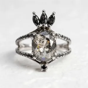 Salt and pepper diamonds in luxury ring RABBIT Thumbnail