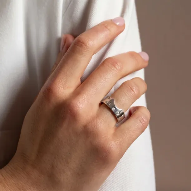 Originální snubní prsten s diamanty AZRA Image