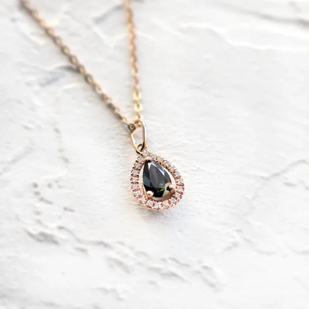 Green lab-grown diamond pendant EDWINE Image