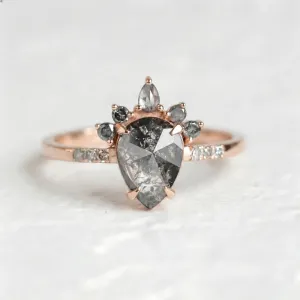 Gold cluster salt'n'pepper diamonds ring FILOMENA