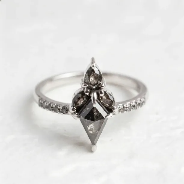 Gold cluster ring with salt and pepper diamonds BEATRICE Image