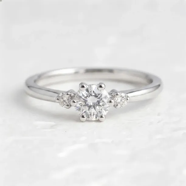Zlatý zásnubní prsten s diamanty ALICIA Image