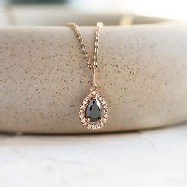 Green lab-grown diamond pendant EDWINE Image