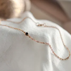 Minimalistická kolekce šperků s černým diamantem DUNCAN Thumbnail