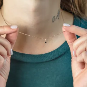 Černý diamant ve zlaté kolekci šperků DARCY Thumbnail