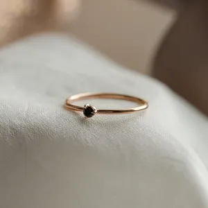 Martini zlatý prsten s černým diamantem CAREY Thumbnail