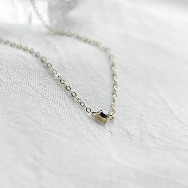 Minimalistický náramek s černým diamantem BLAKE Image