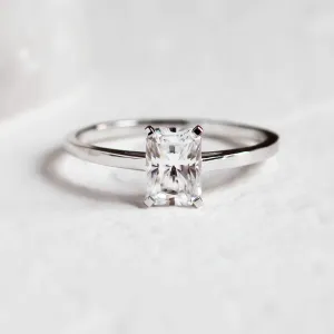 Minimalist engagement ring with moissanite BAGI Thumbnail