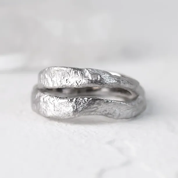Irregular wedding bands with moon surface MUSK Image