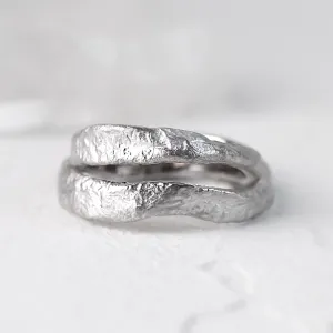 Irregular wedding bands with moon surface MUSK Thumbnail