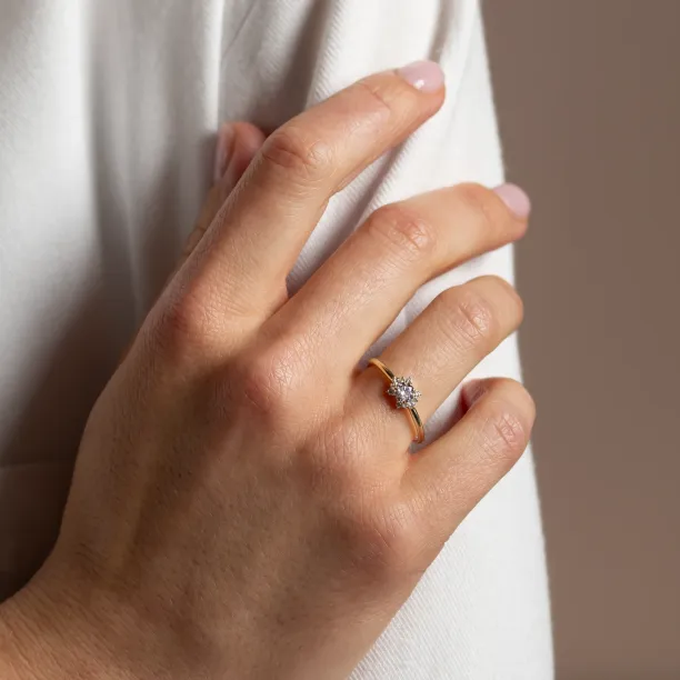 Lab-grown diamond vintage ring MANNA Image