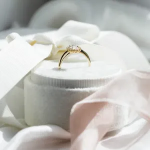 Halo zásnubní prsten s marquise moissanitem PHOEBE Thumbnail