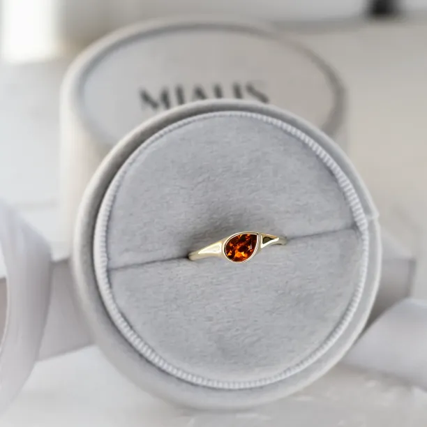 Atypical engagement ring with natural citrine HELIA Image