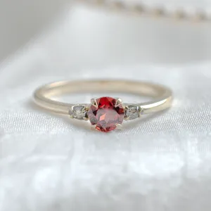 Gold ring with garnet and salt and pepper diamonds DRAGON