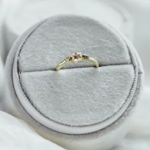 Zlatý prsten s morganitem a salt and pepper diamanty DUSTY Thumbnail