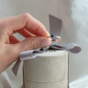 Zásnubní prsten s londýnským topazem BLAINN Thumbnail