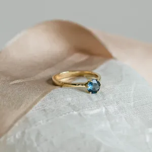 Zásnubní prsten s londýnským topazem BLAINN Thumbnail