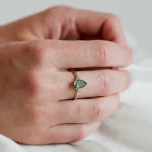 Unusual engagement ring with moss agate and diamonds ALBRUNA Thumbnail
