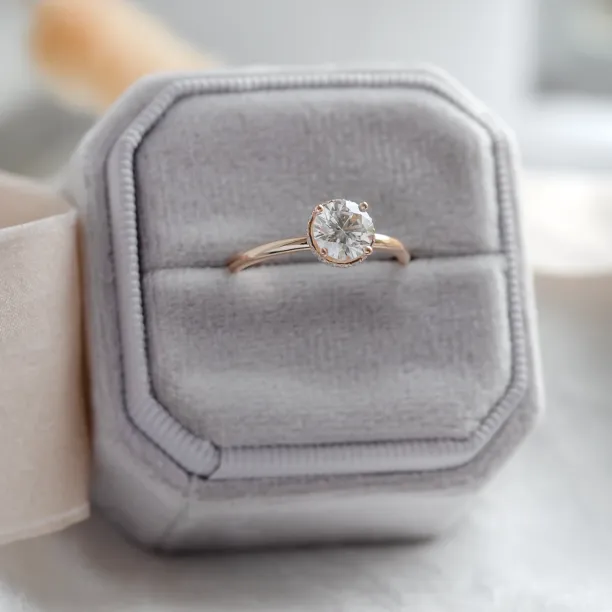 Luxury engagement ring with moissanites TANIA Image