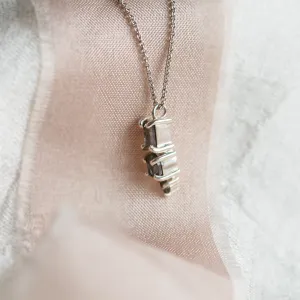 Minimalistický náhrdelník se třemi diamanty salt and pepper TRIP Thumbnail