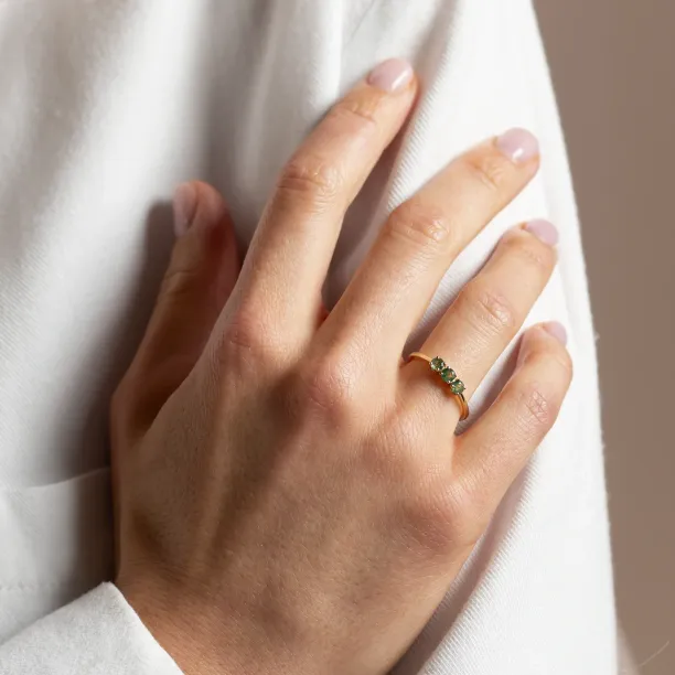 Zlatý prsten se třemi mechovými acháty BOND Image